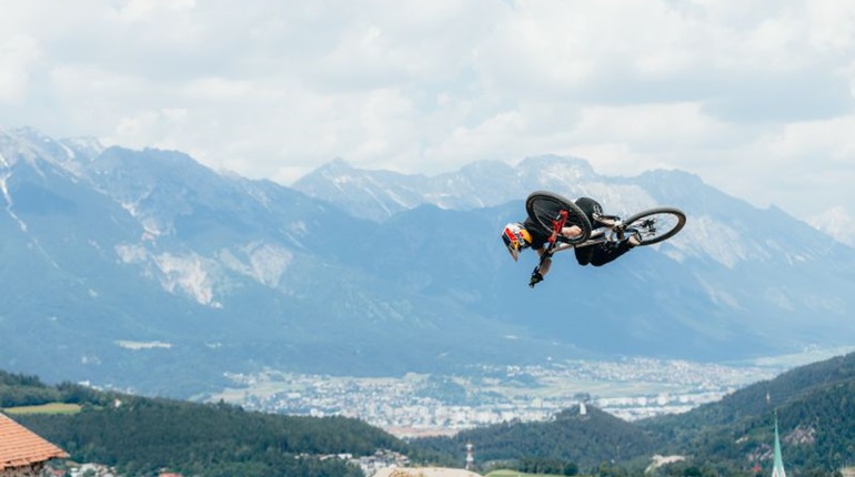 Outer tubes, inner tubes & accessories